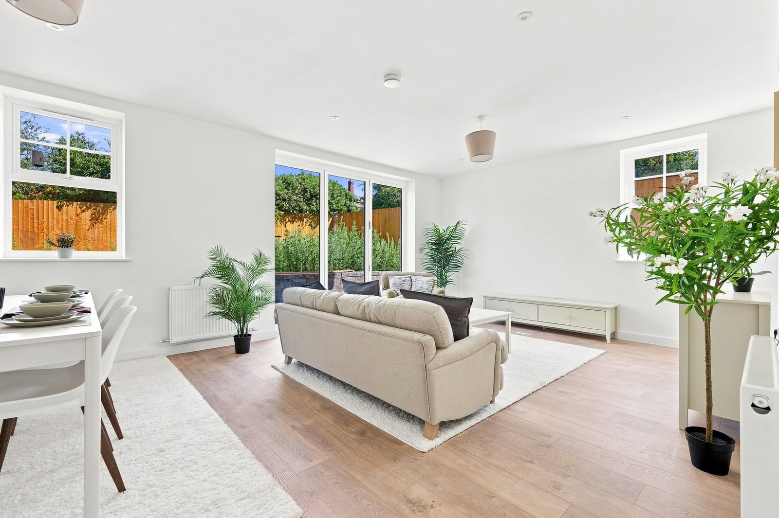 Terraced House in East Grinstead 4