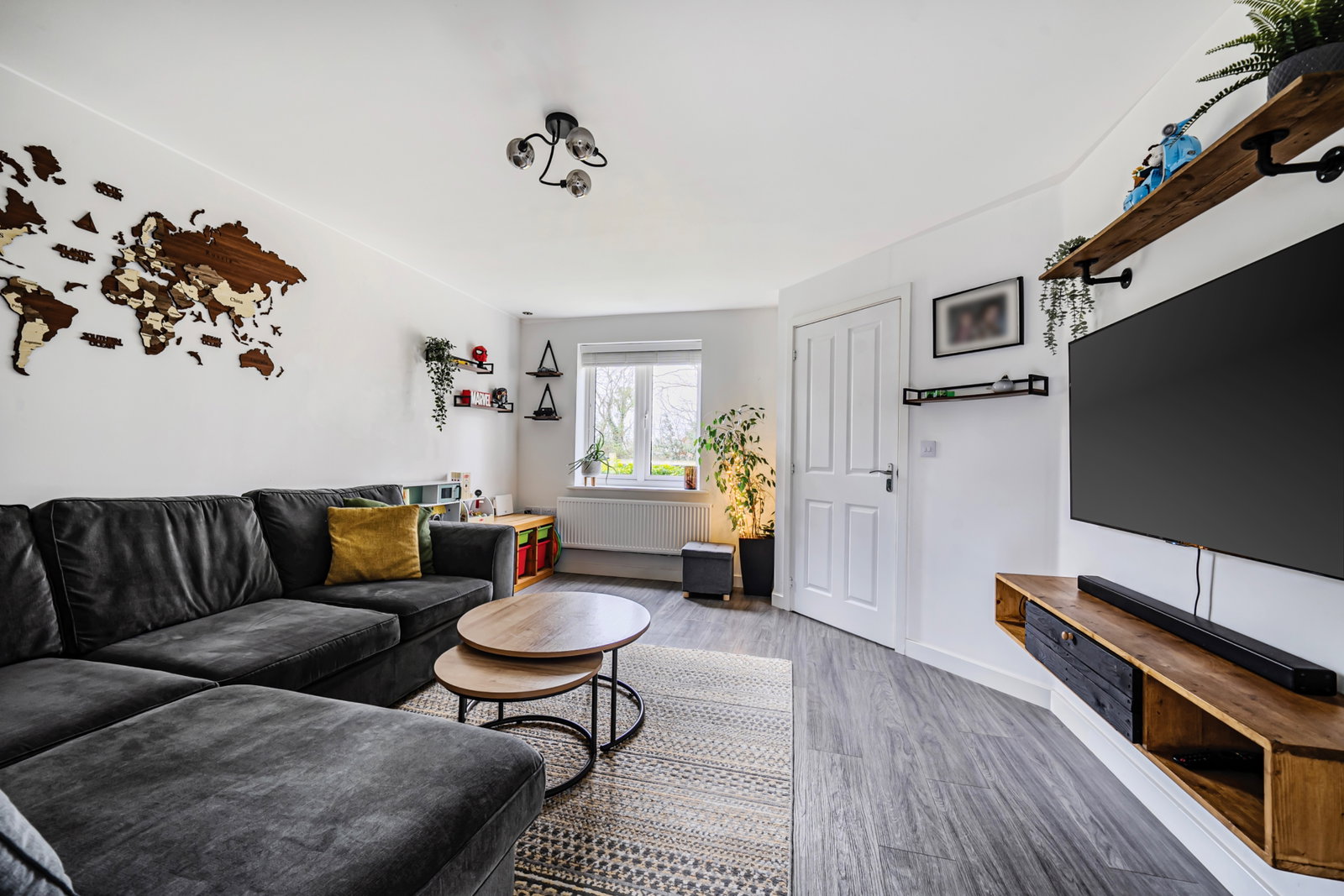 Semi Detached House in Chippenham