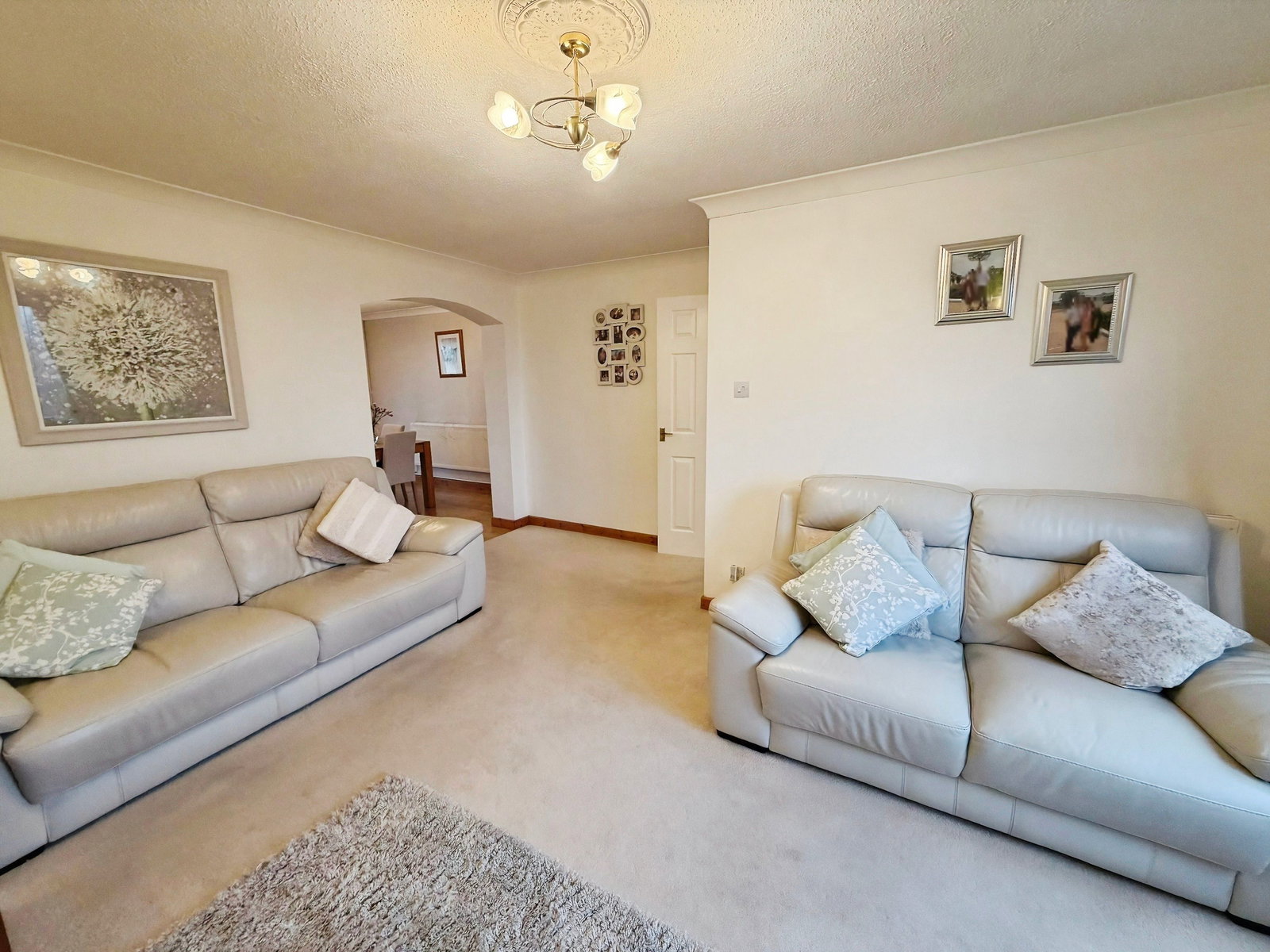 Detached House in Swansea