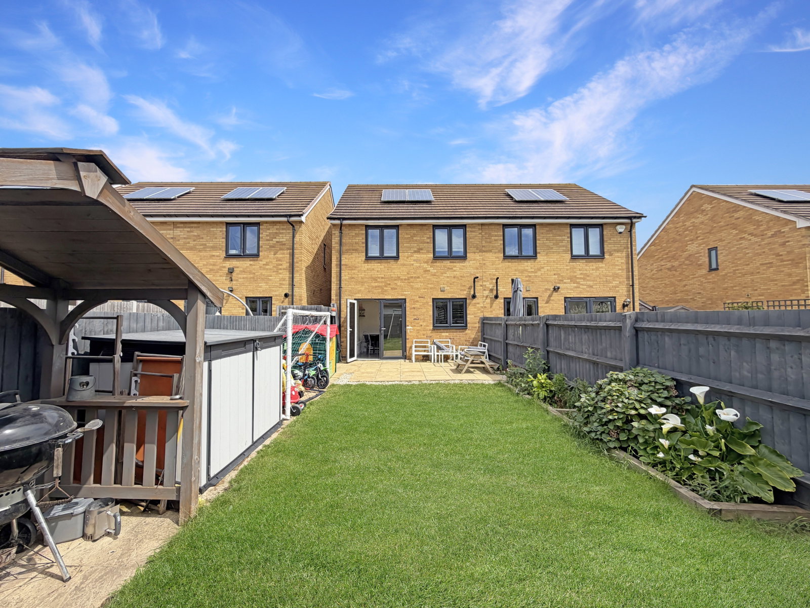 Semi Detached House in Tilbury