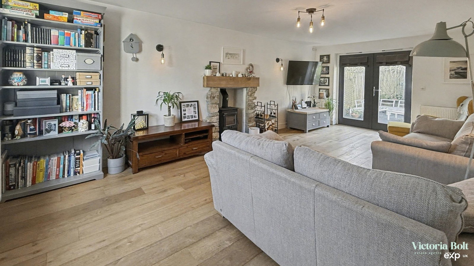 Detached House in South Brent