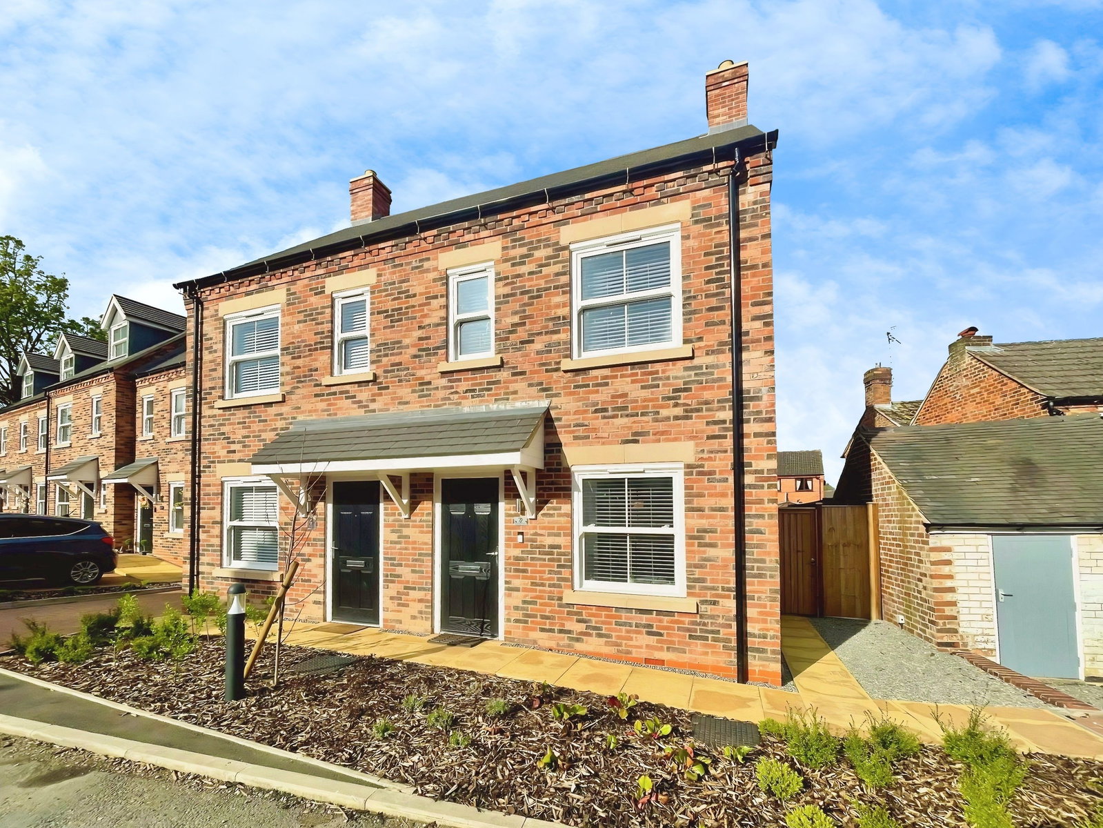 Semi Detached House in Church Gresley 