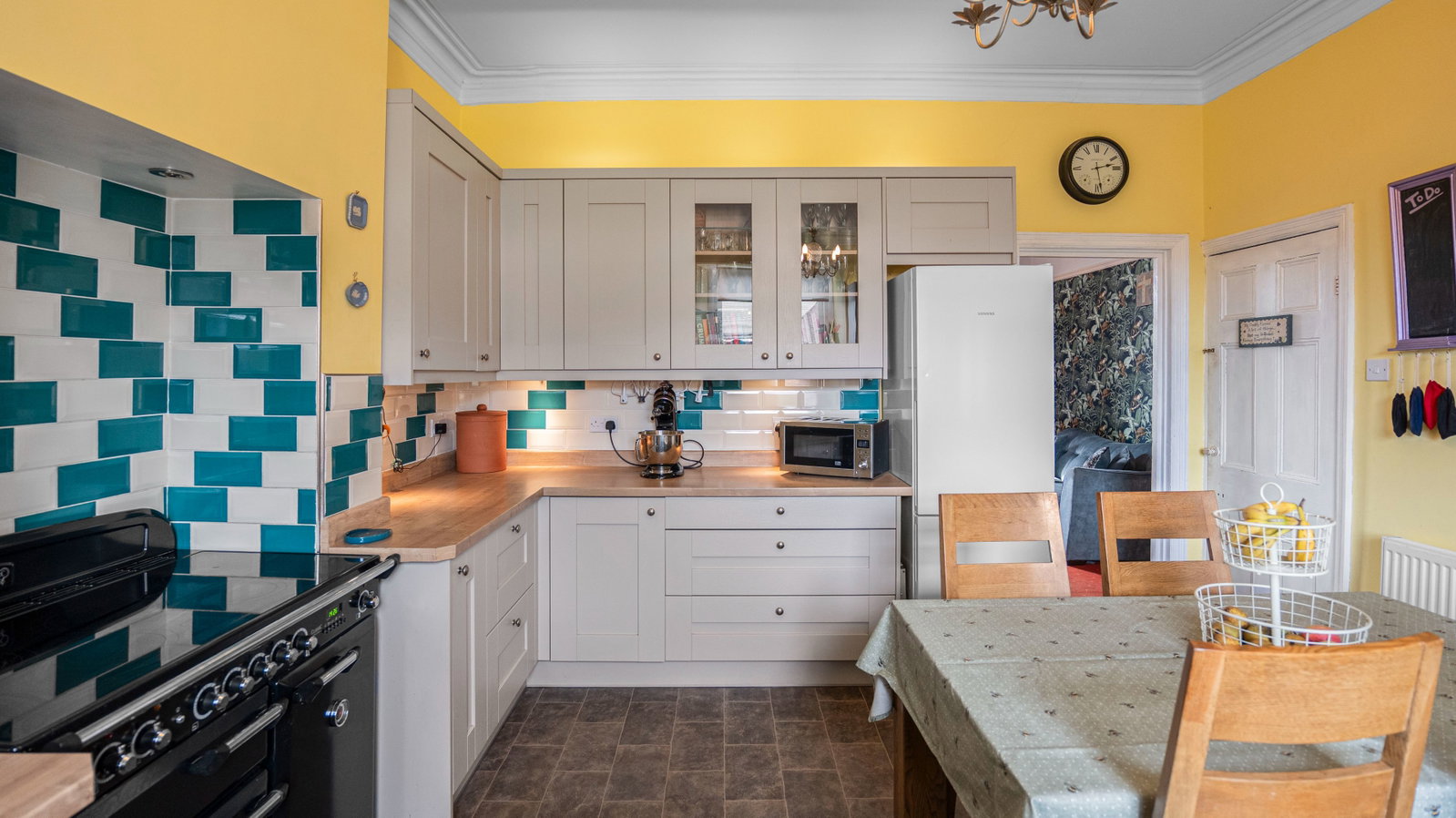 Semi Detached House in Sheffield