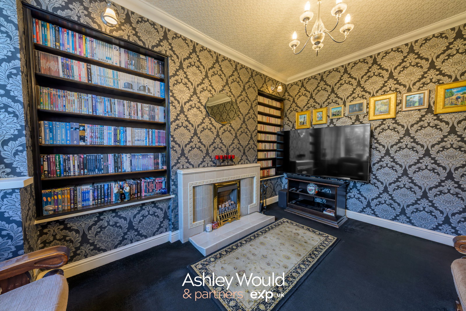 Semi Detached House in Dudley