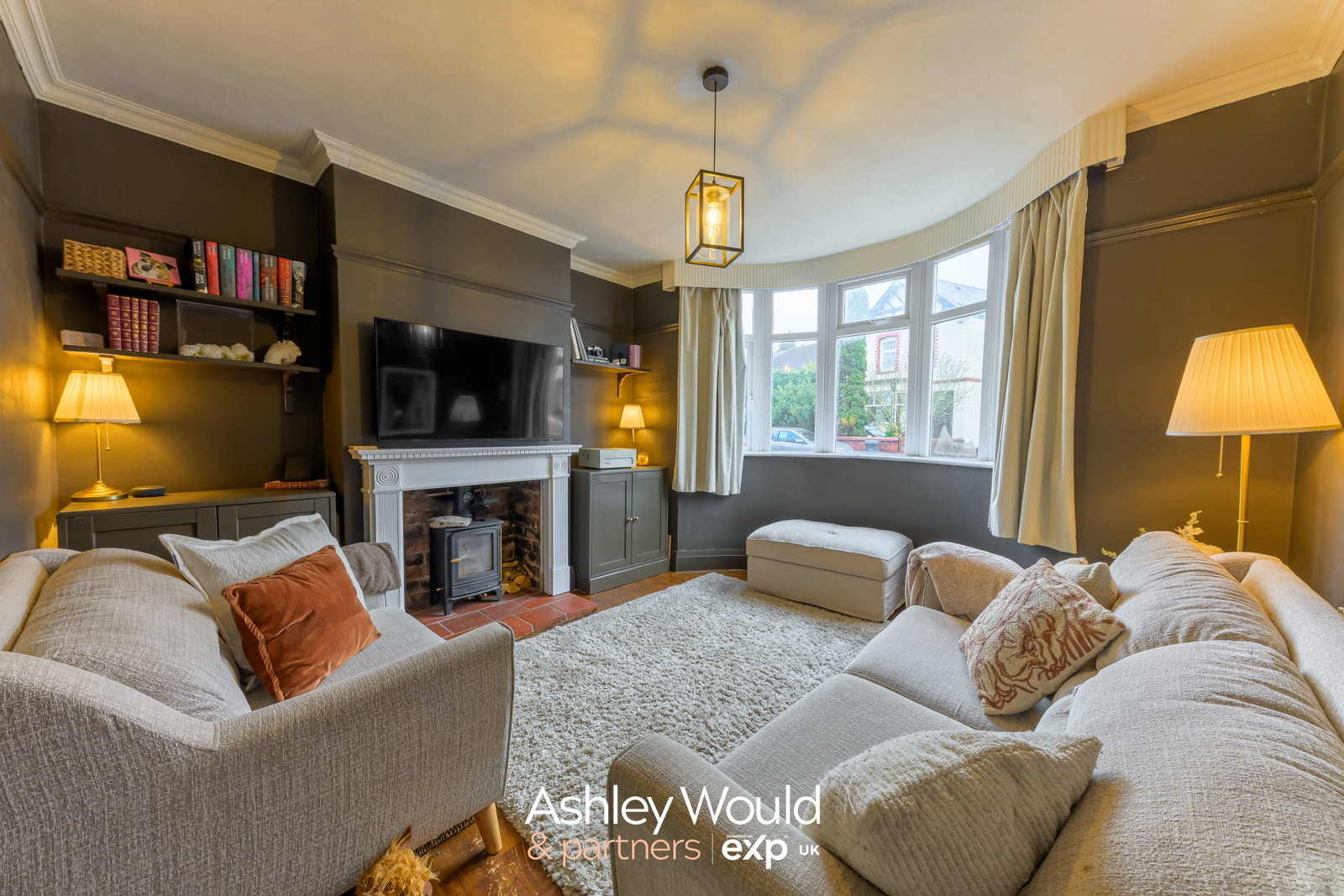 Semi Detached House in Cradley Heath