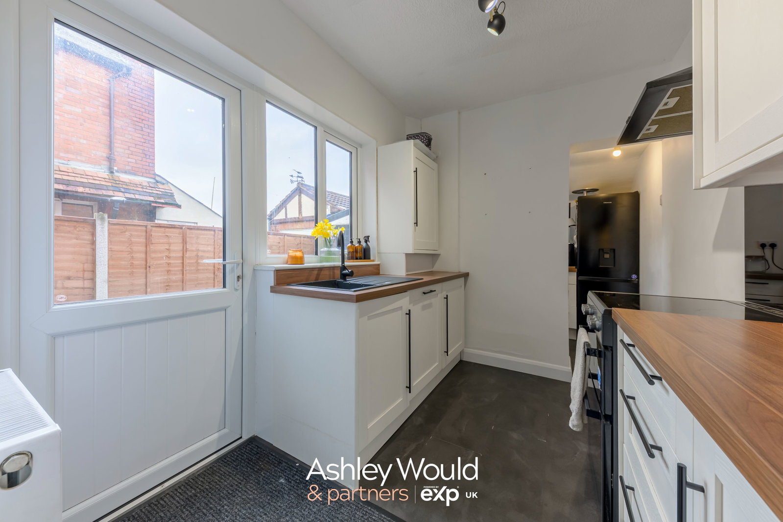 Semi Detached House in Cradley Heath