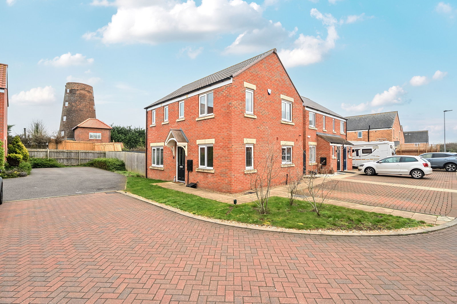 Detached House in Peterborough