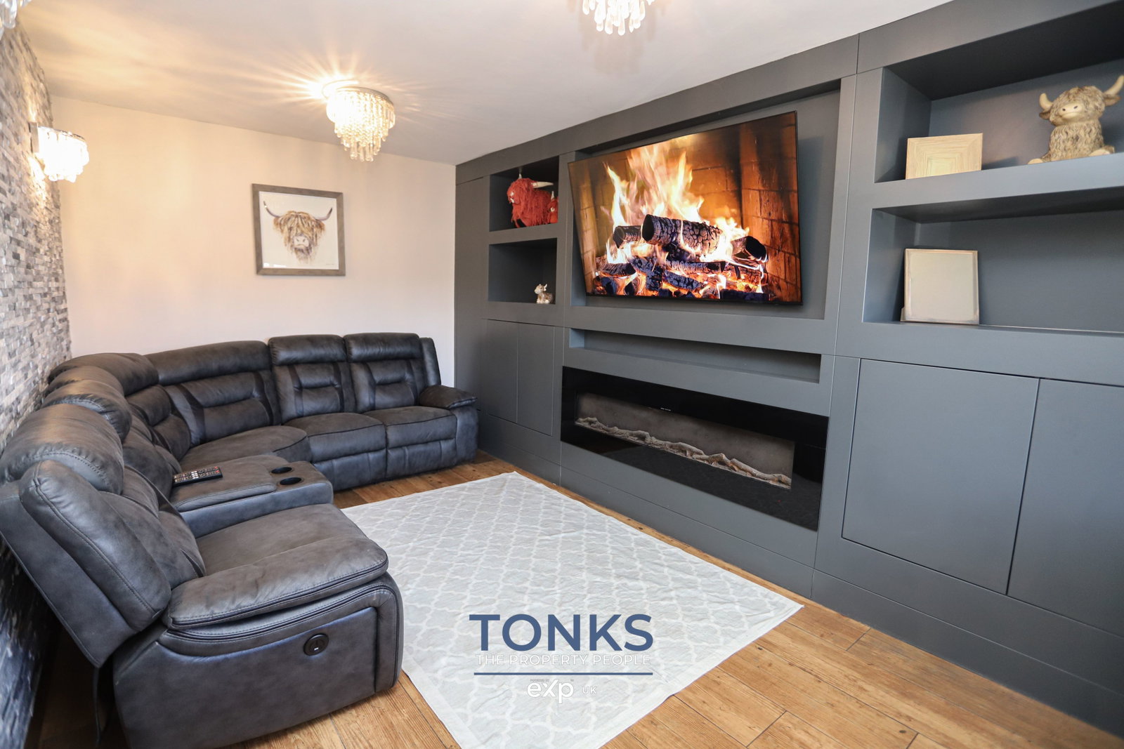 Semi Detached House in Brierley Hill