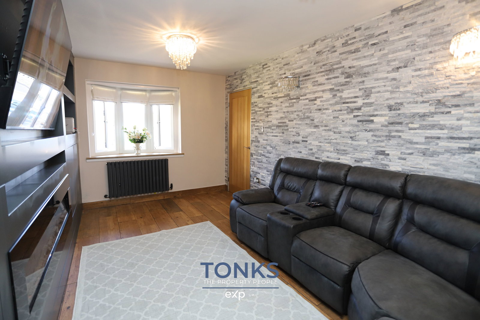 Semi Detached House in Brierley Hill