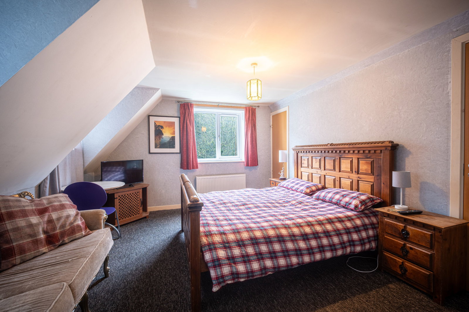 Detached House in Milton Keynes