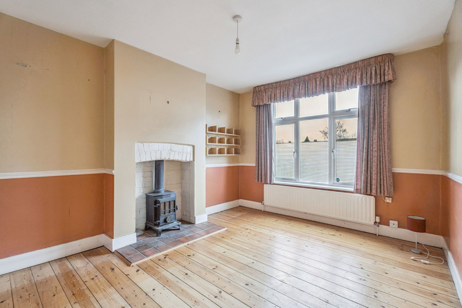 Semi Detached House in Dunstable