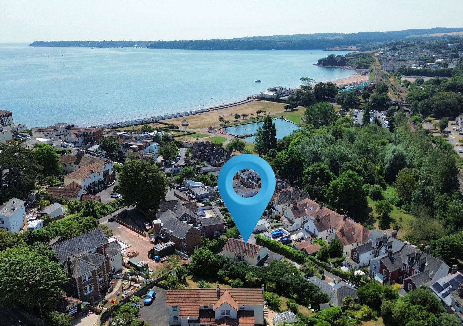 Detached House in Paignton