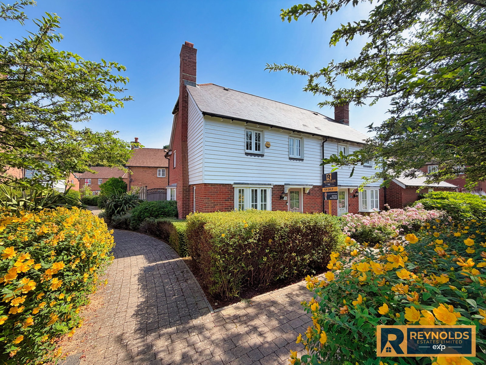Semi Detached House in West Malling