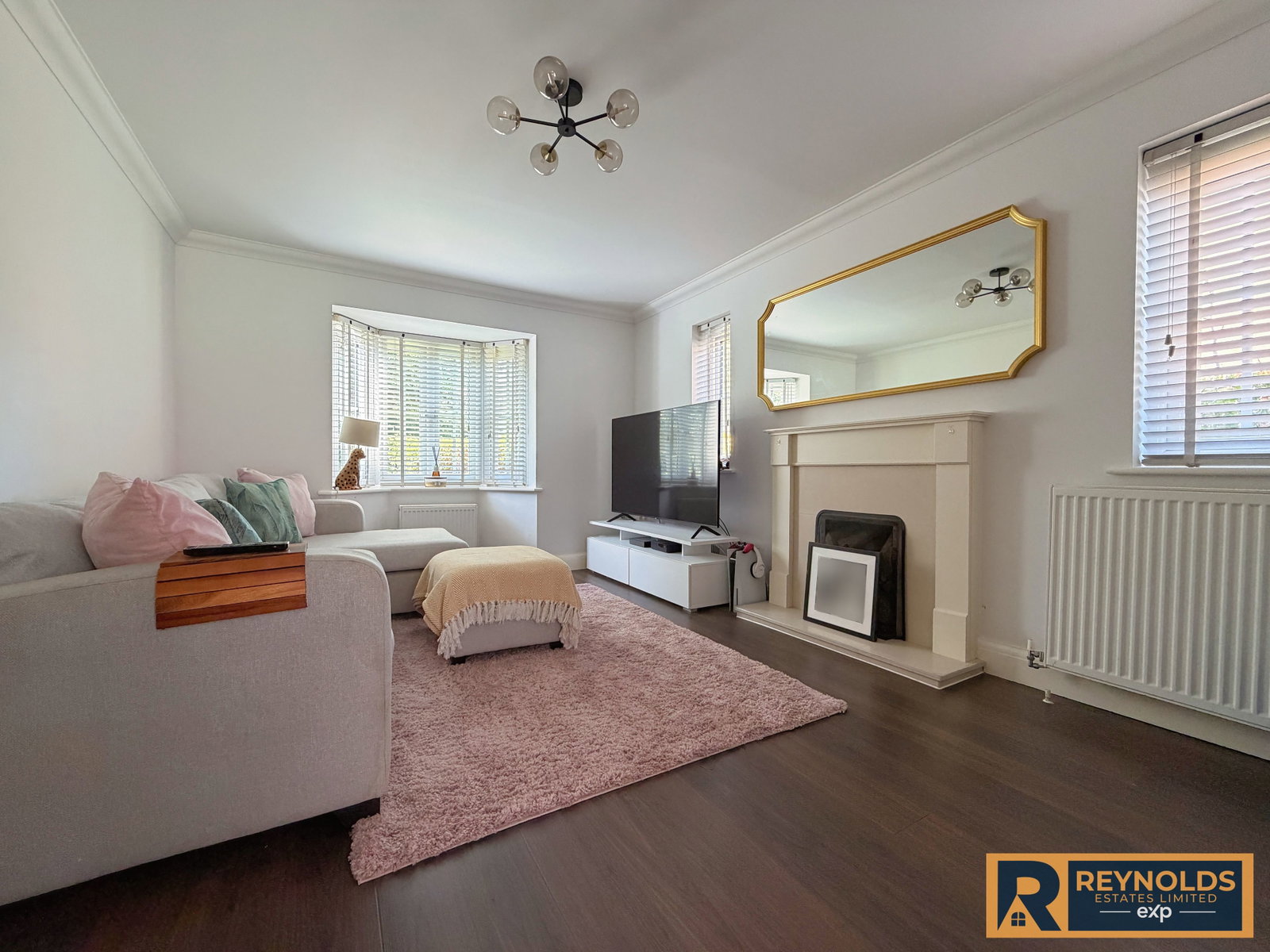 Semi Detached House in West Malling
