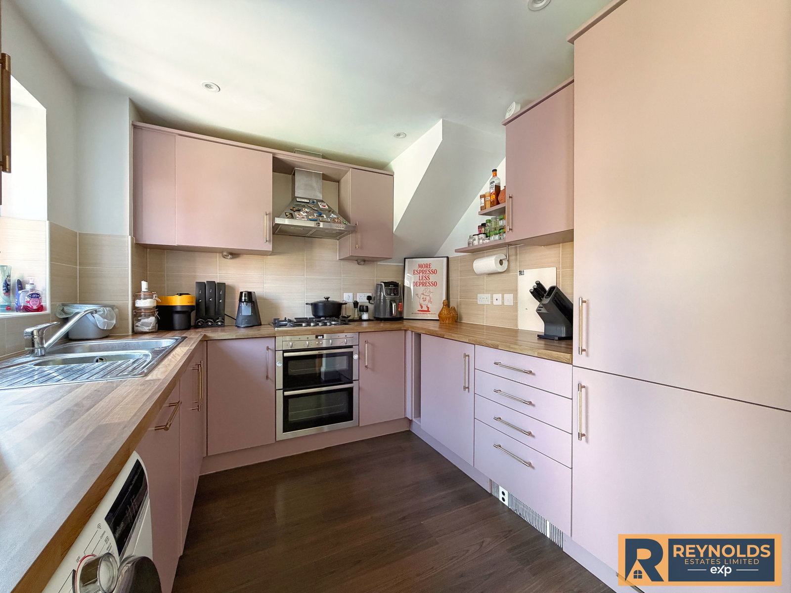 Semi Detached House in West Malling