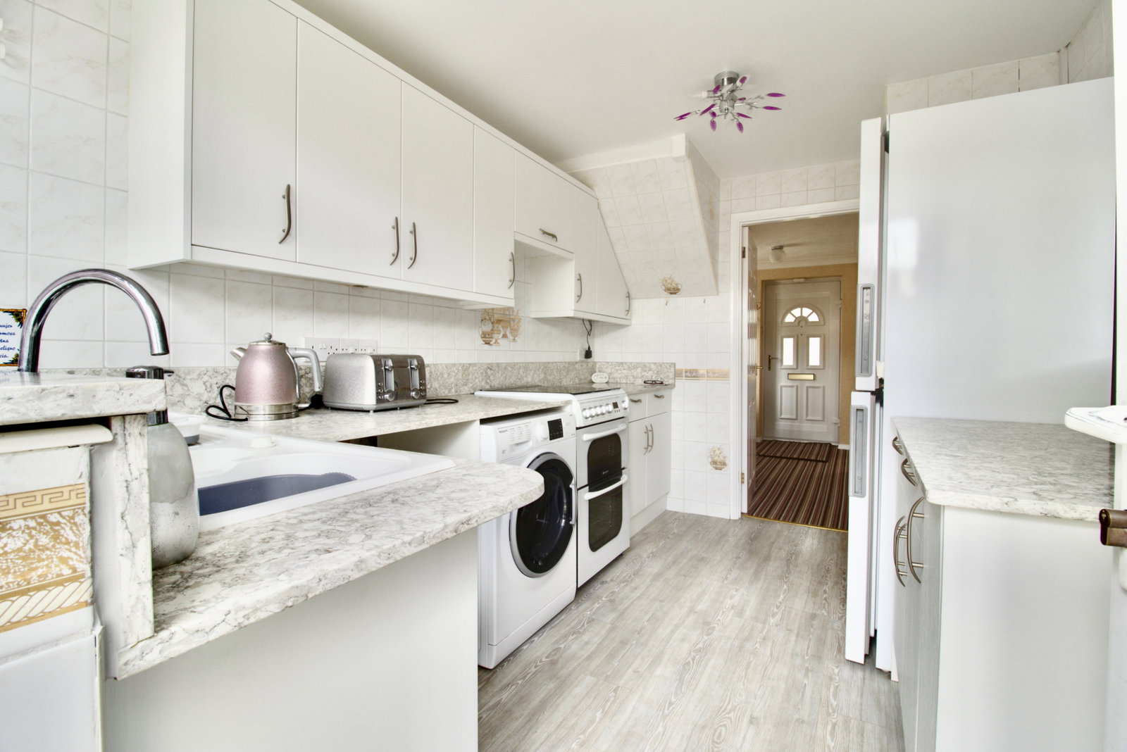 Semi Detached House in Rainham