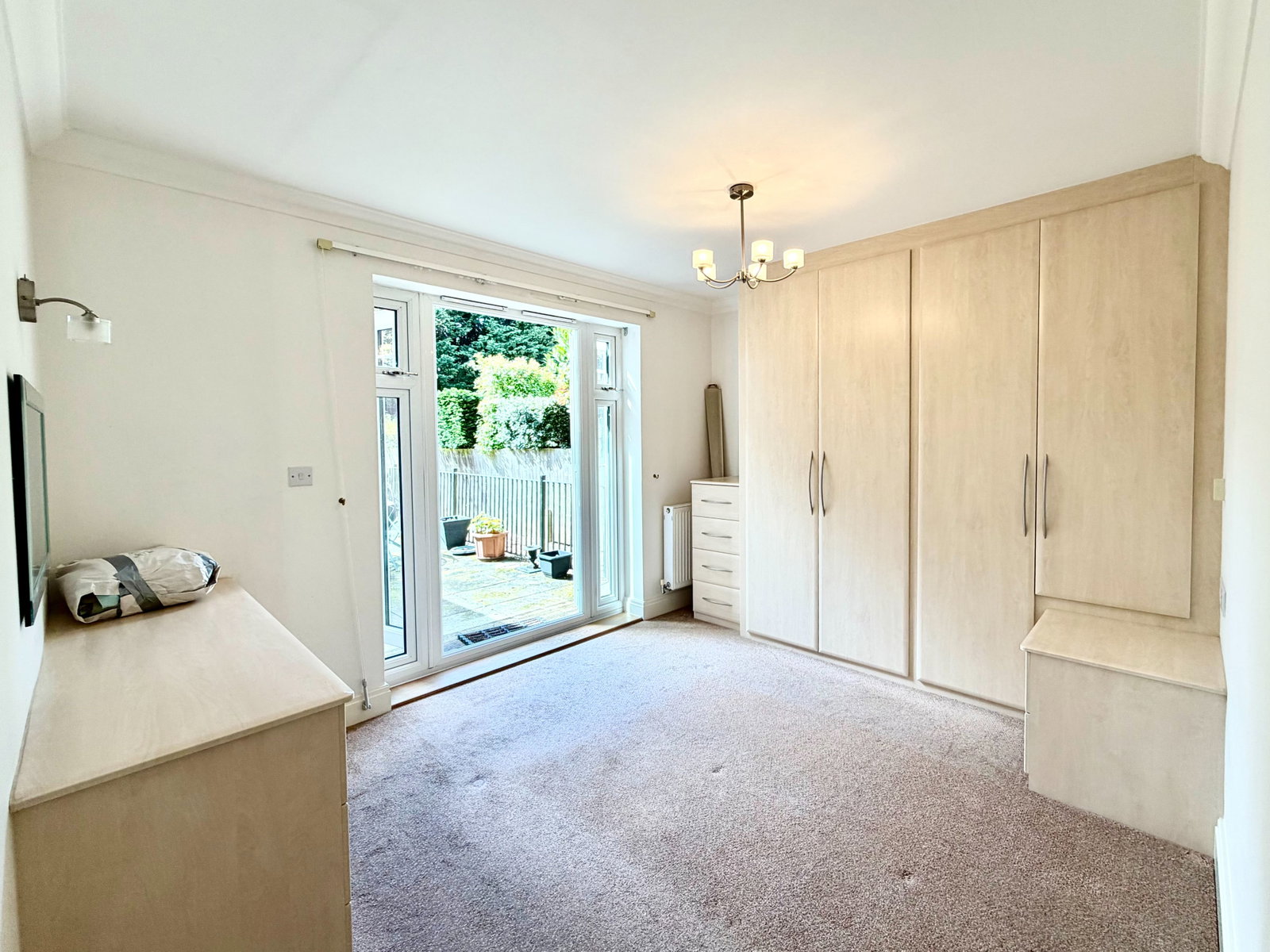 Flat in Bushey