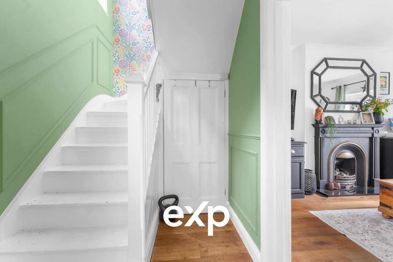 Semi Detached House in Feltham