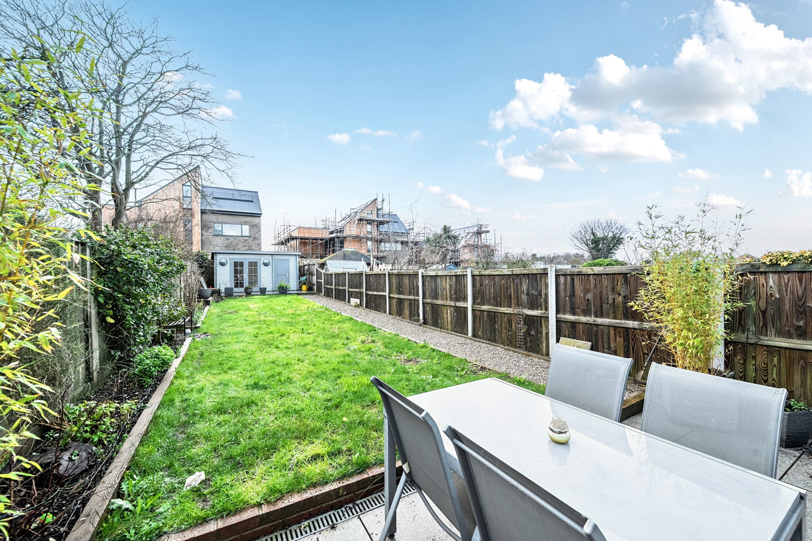 Semi Detached House for sale in Margate, Nash Court Gardens, Margate, 944 m²