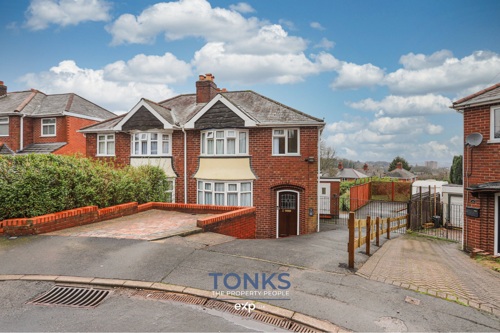 Semi Detached House in Rowley Regis