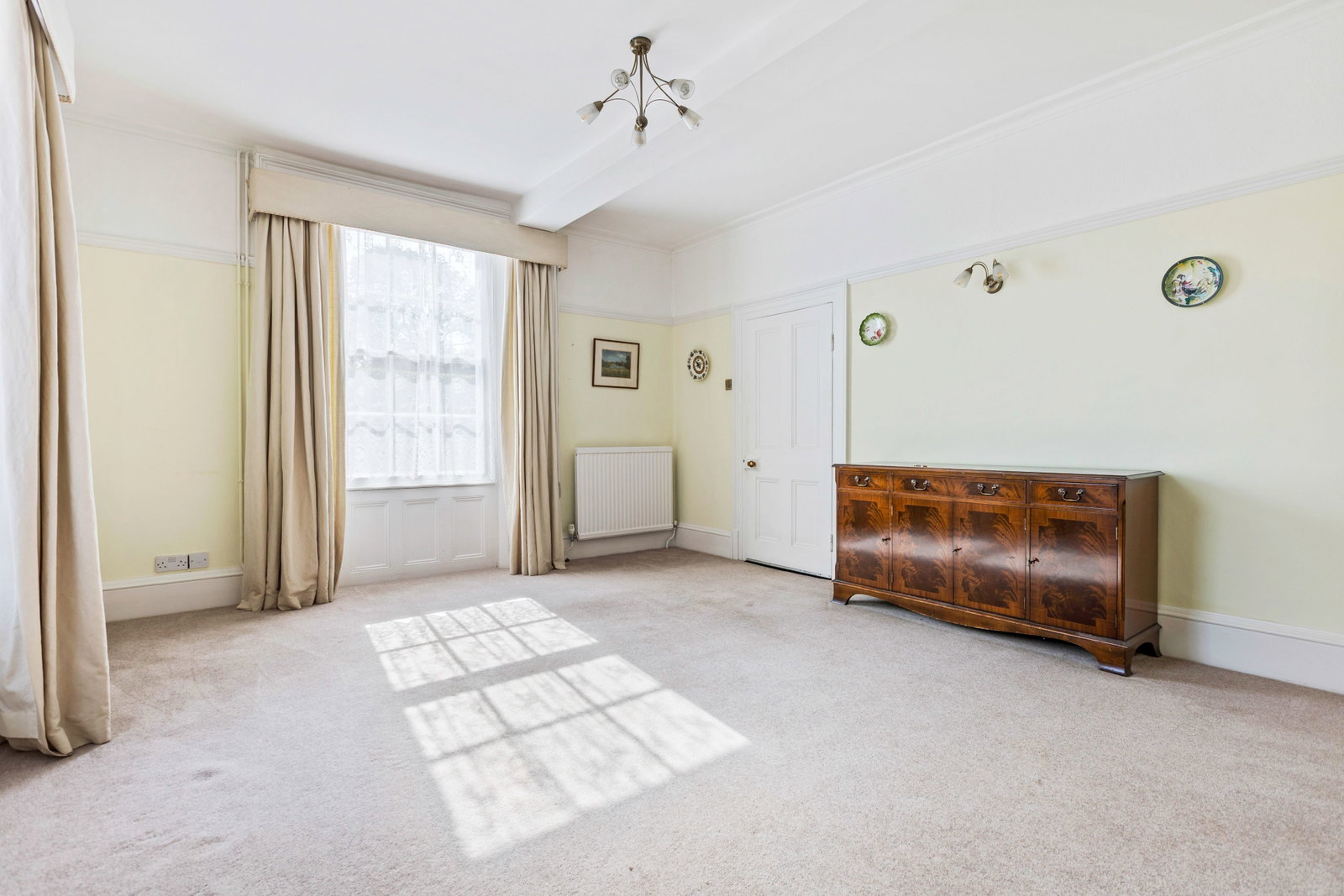 Detached House in Bedford