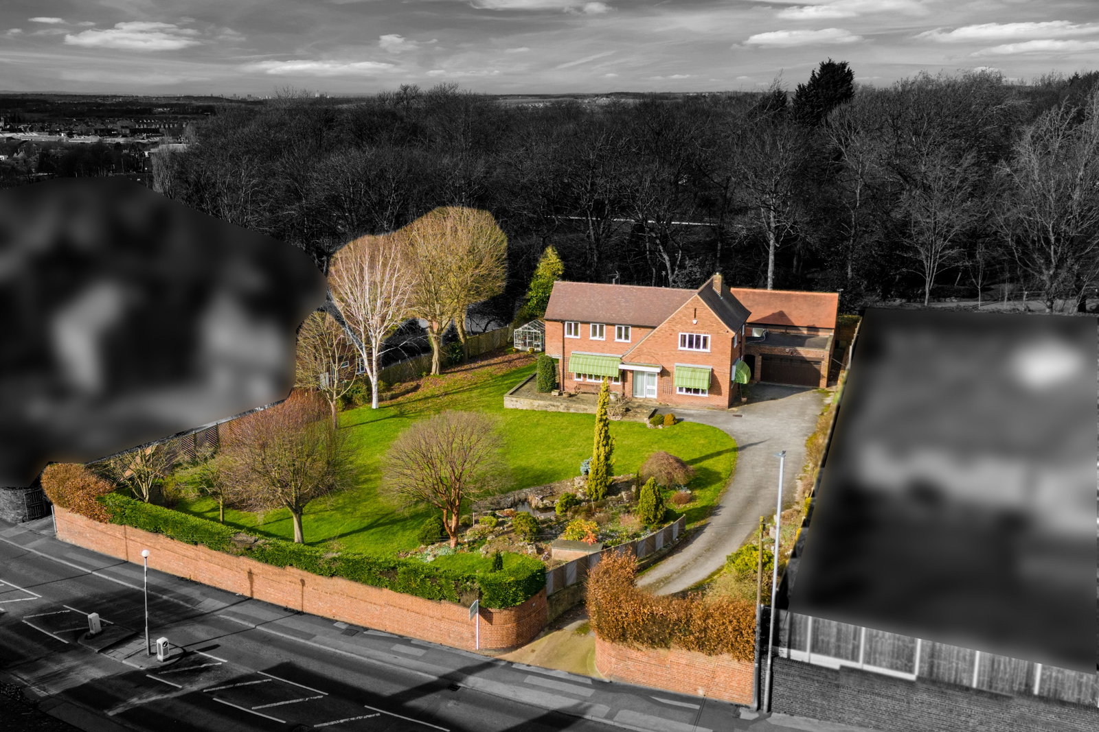 Detached House in Castleford