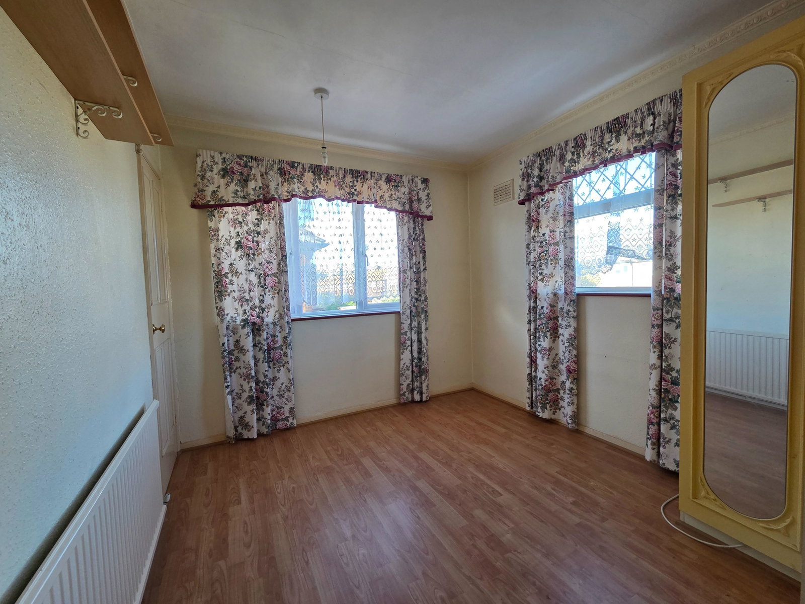 Semi Detached House for sale in Margate, St. Peters Road, Margate, CT9 4AL
