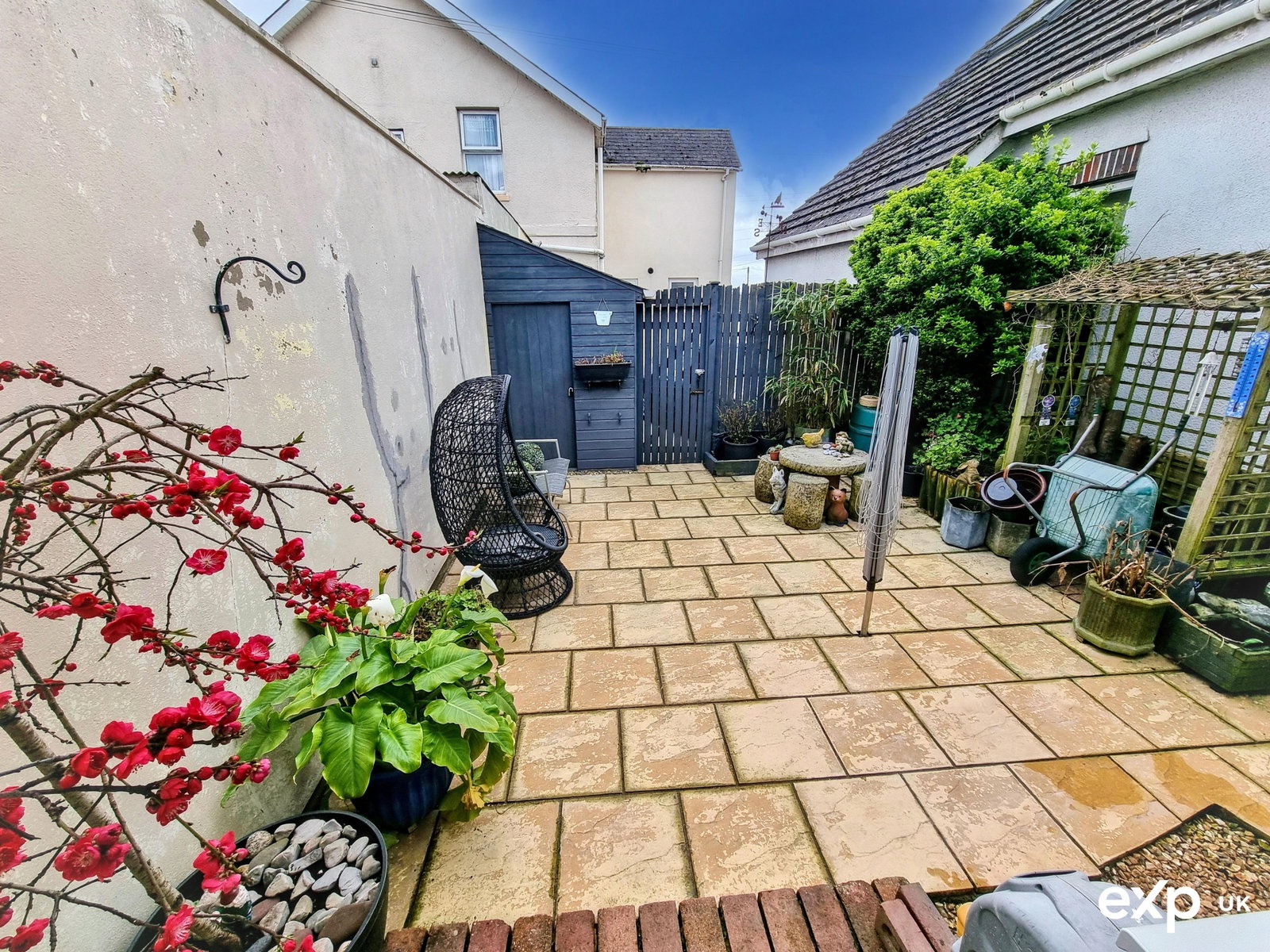 Semi Detached House in Paignton