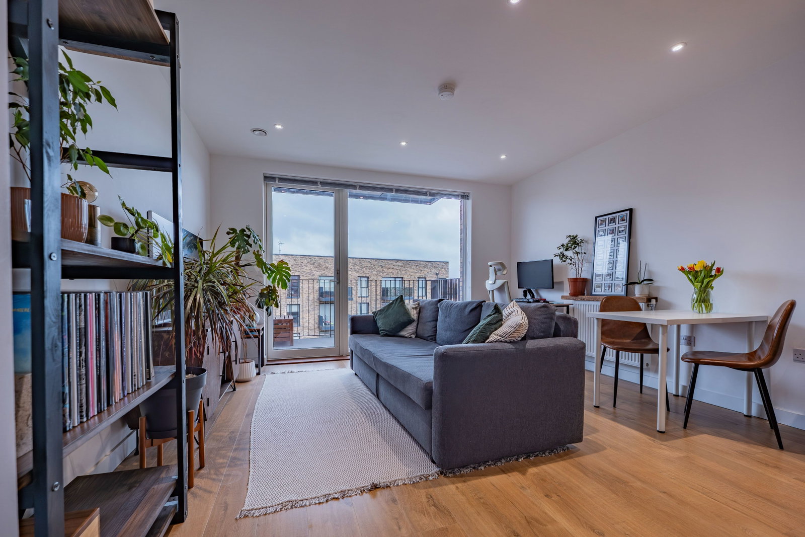 Flat in Hatcham Street