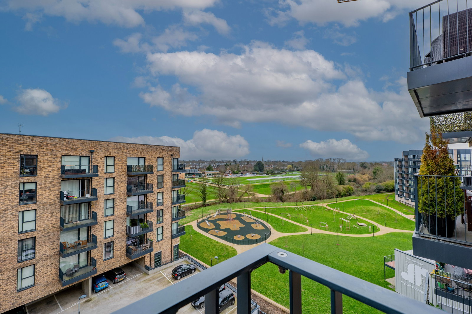 Flat in Hatcham Street