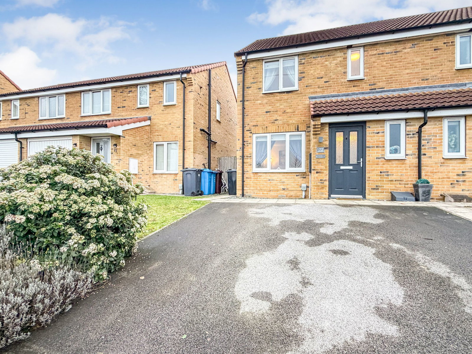 Semi Detached House in Hull
