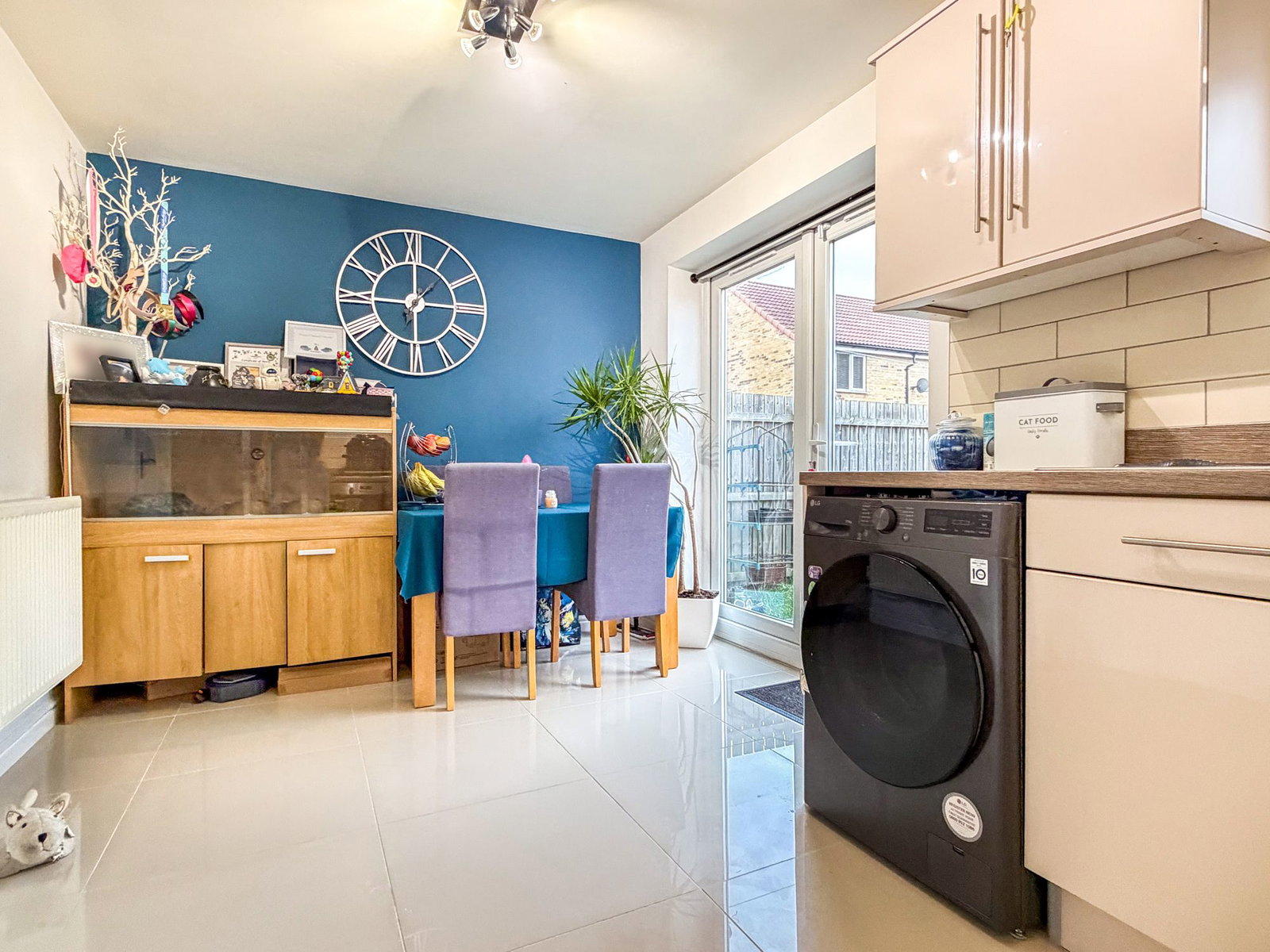 Semi Detached House in Hull