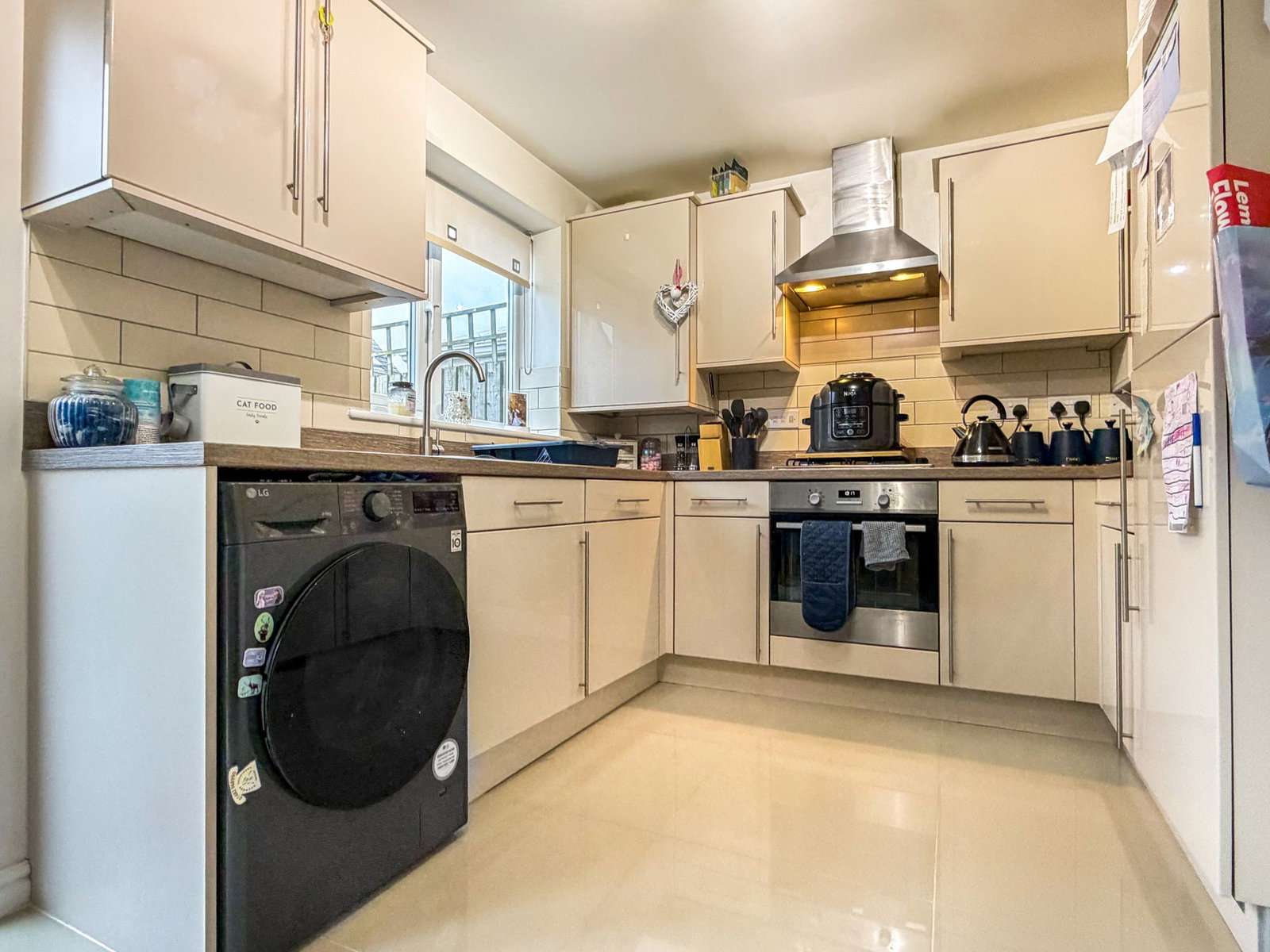 Semi Detached House in Hull