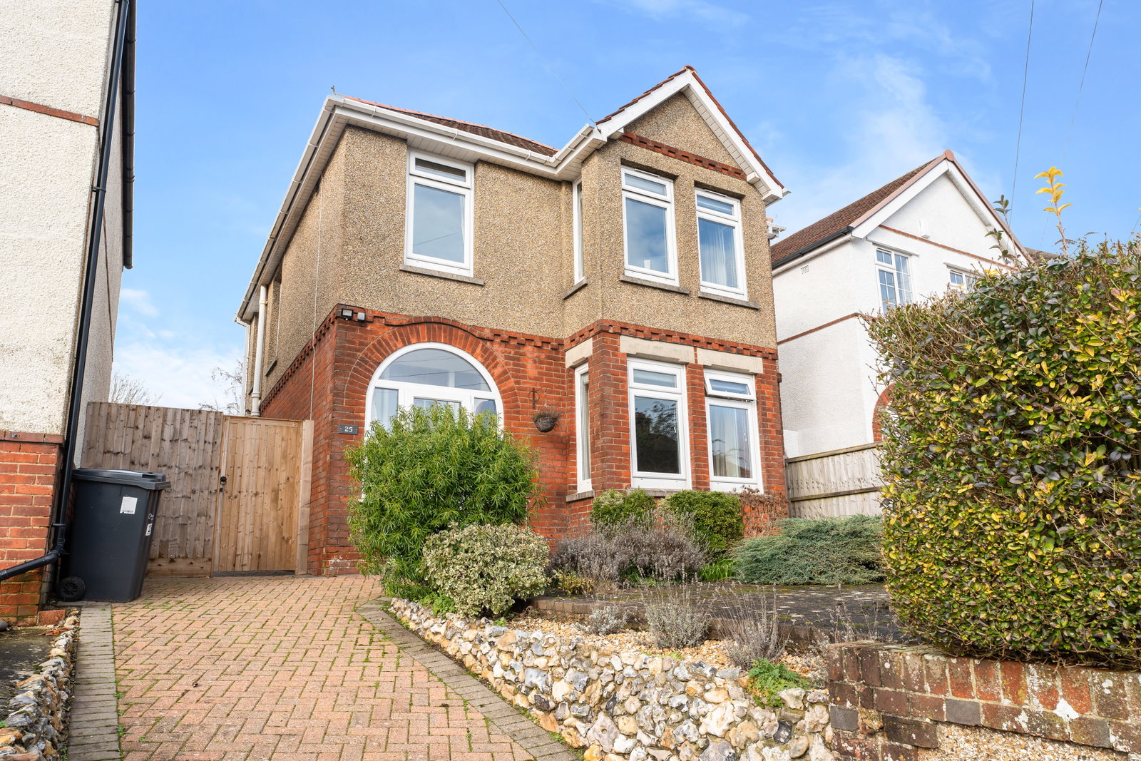 Detached House in Salisbury