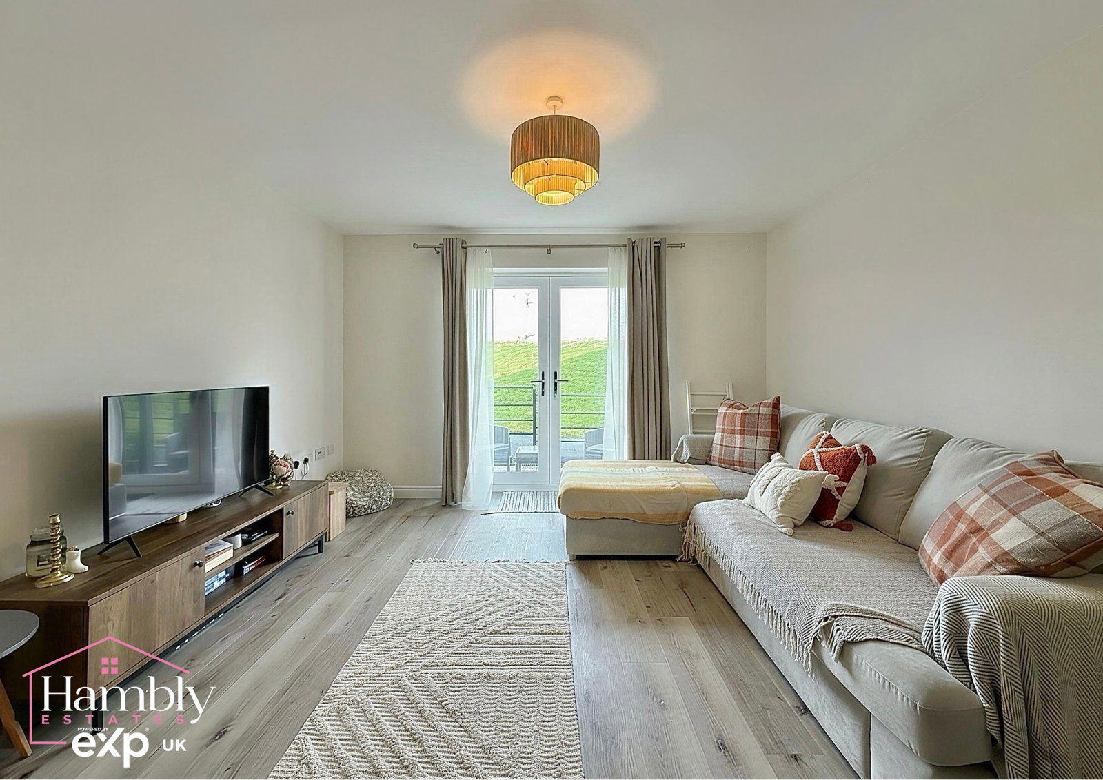 Flat in Cardiff