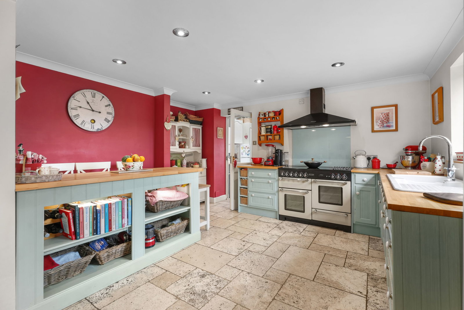 Detached House for sale in Byfield, Farebrother Close, BYFIELD, Northamptonshire