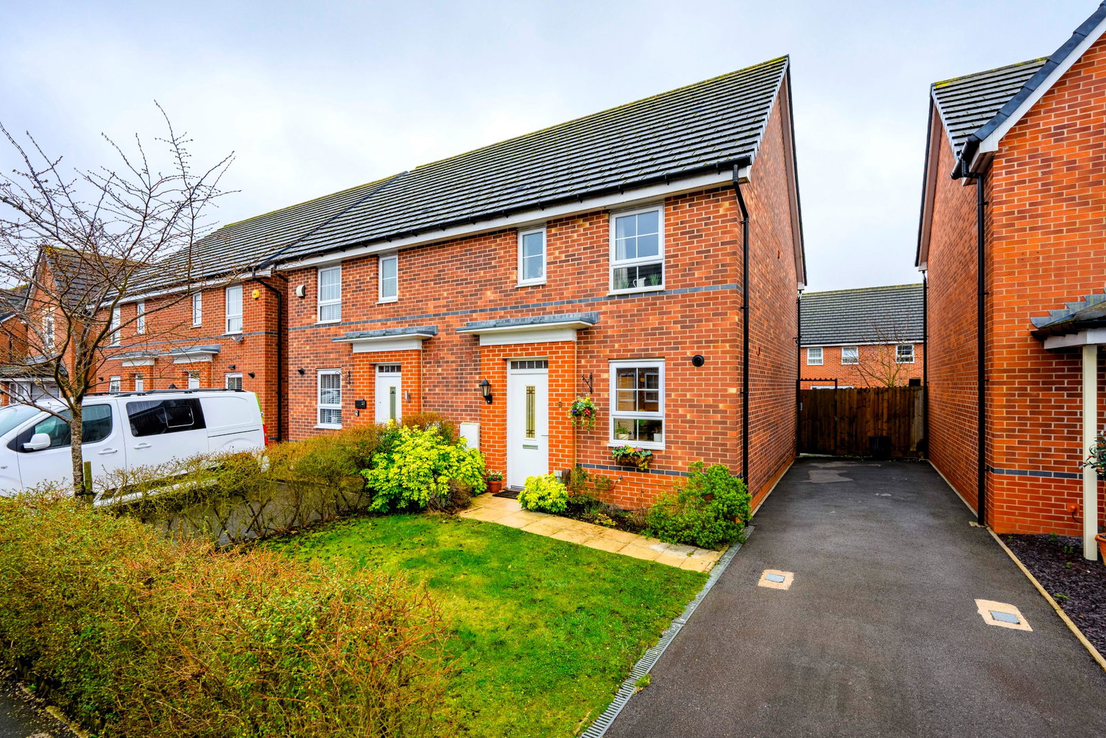 Semi Detached House in Burntwood