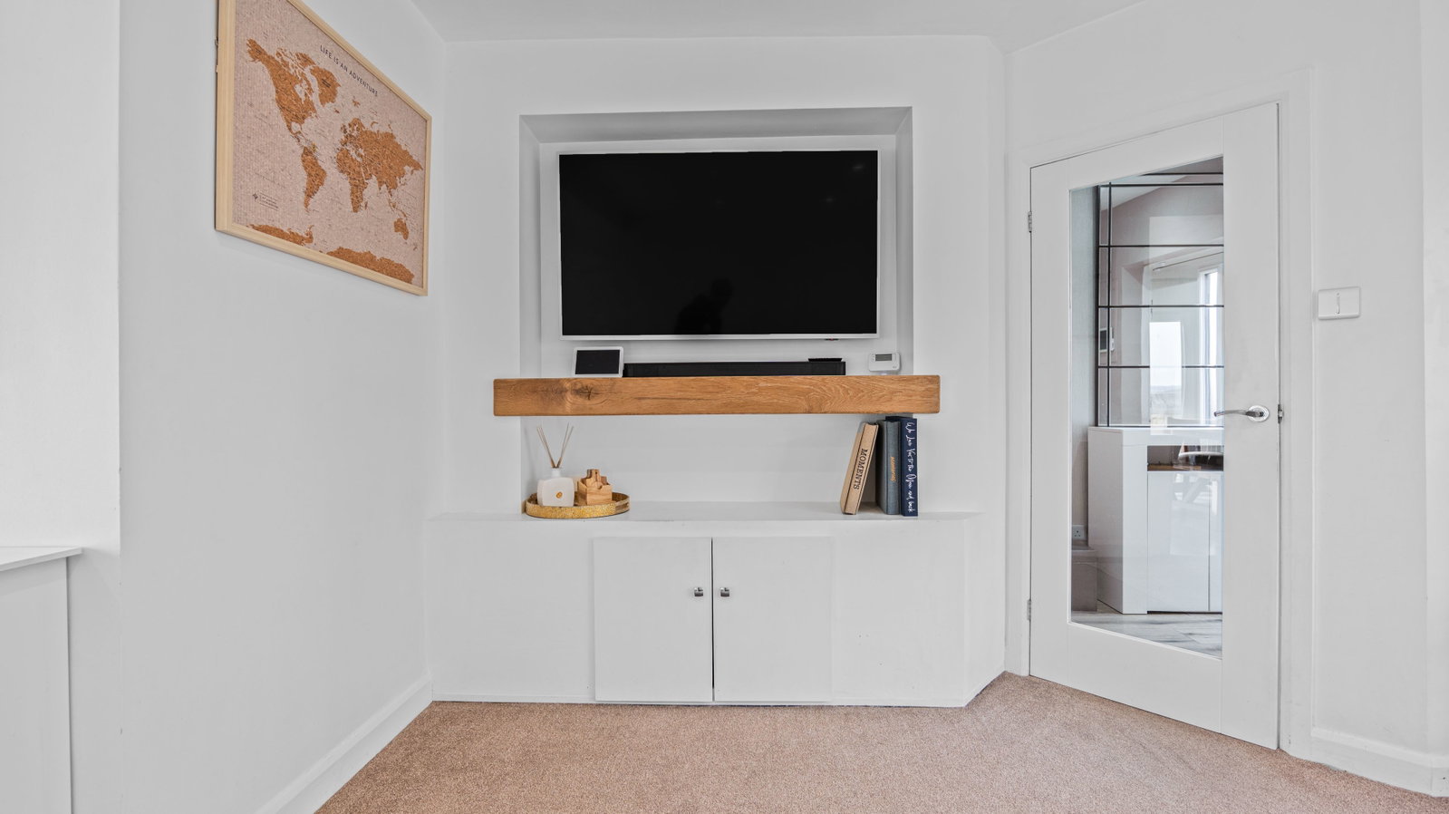 Semi Detached House in Sheffield