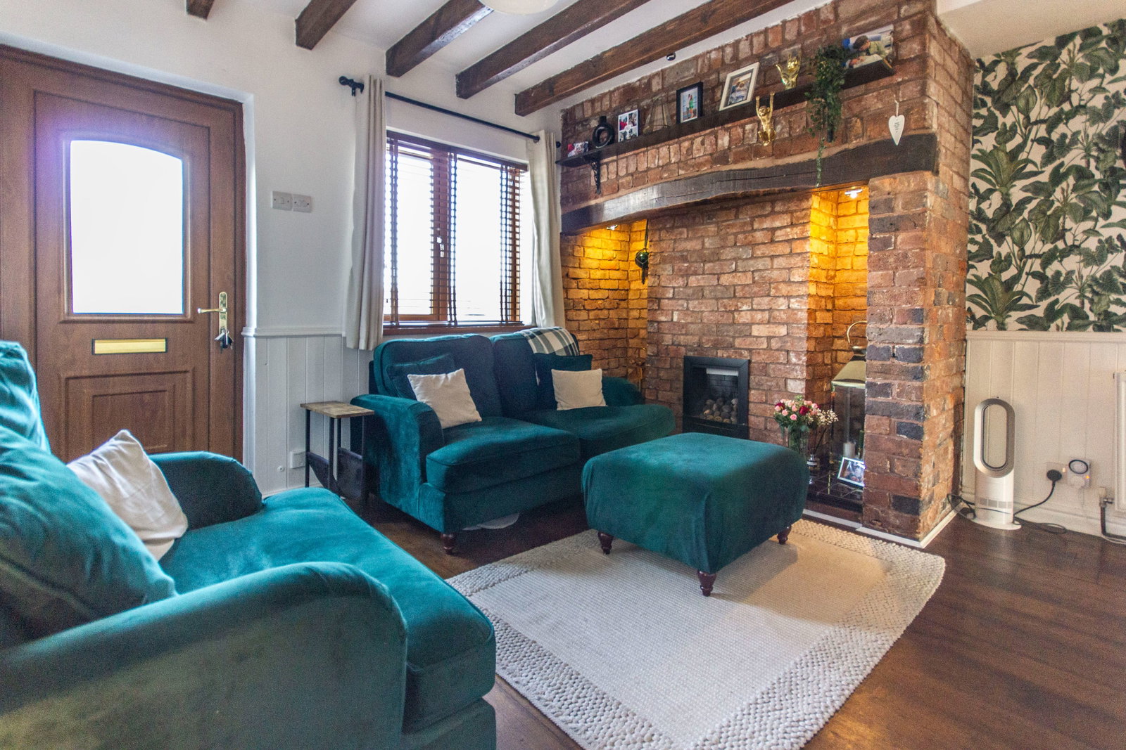 Semi Detached House in Brierley Hill