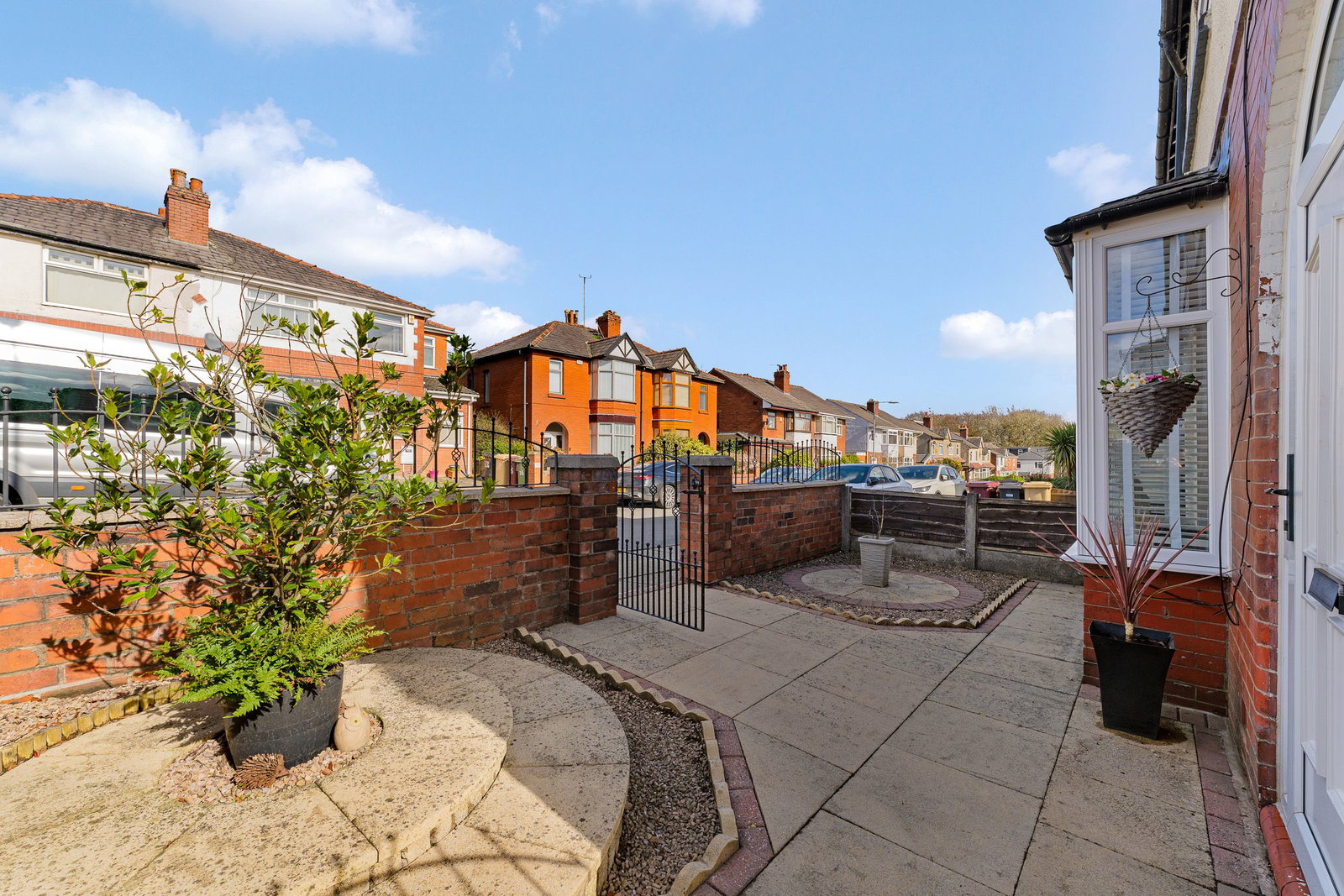 Semi Detached House in Bolton