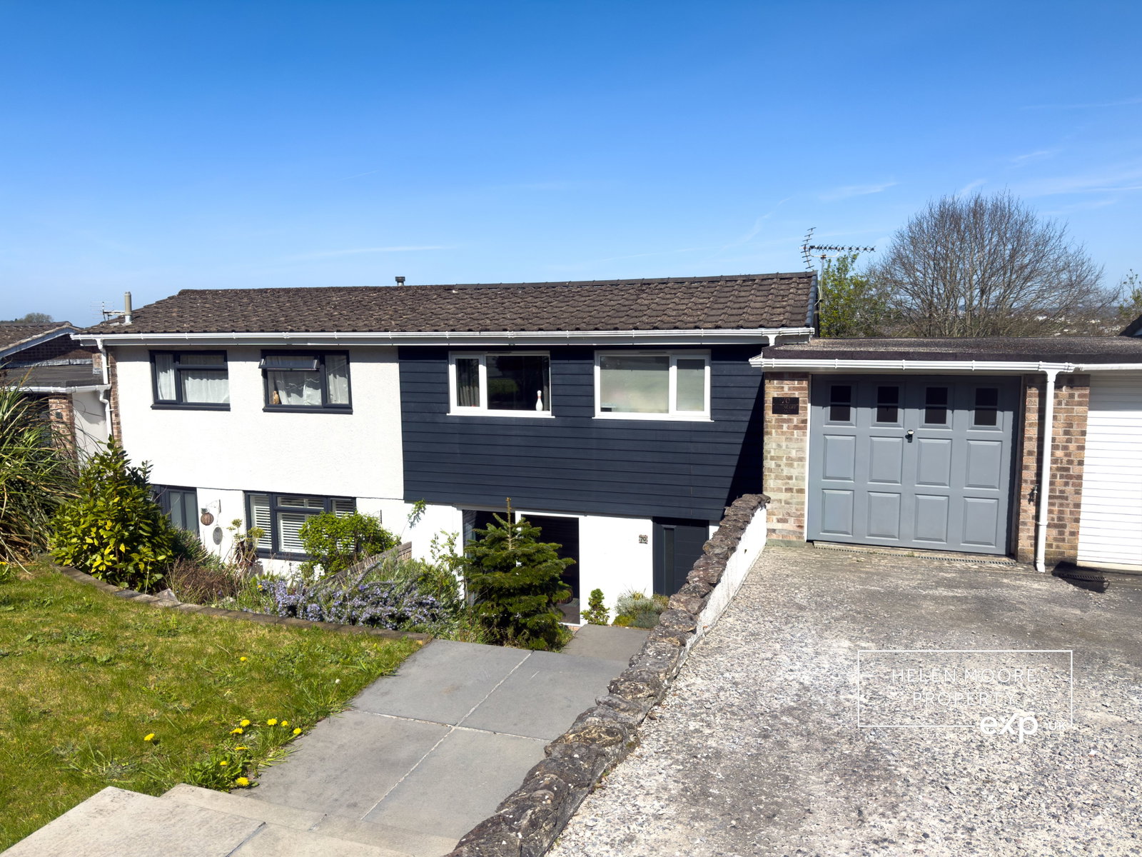 Semi Detached House in Plymstock