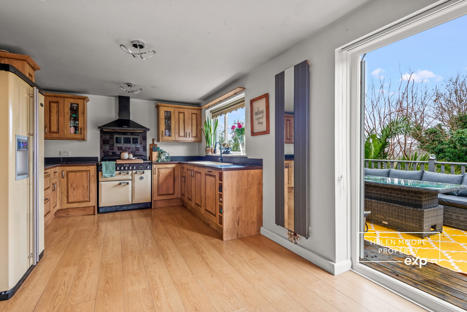 Semi Detached House in Plymstock