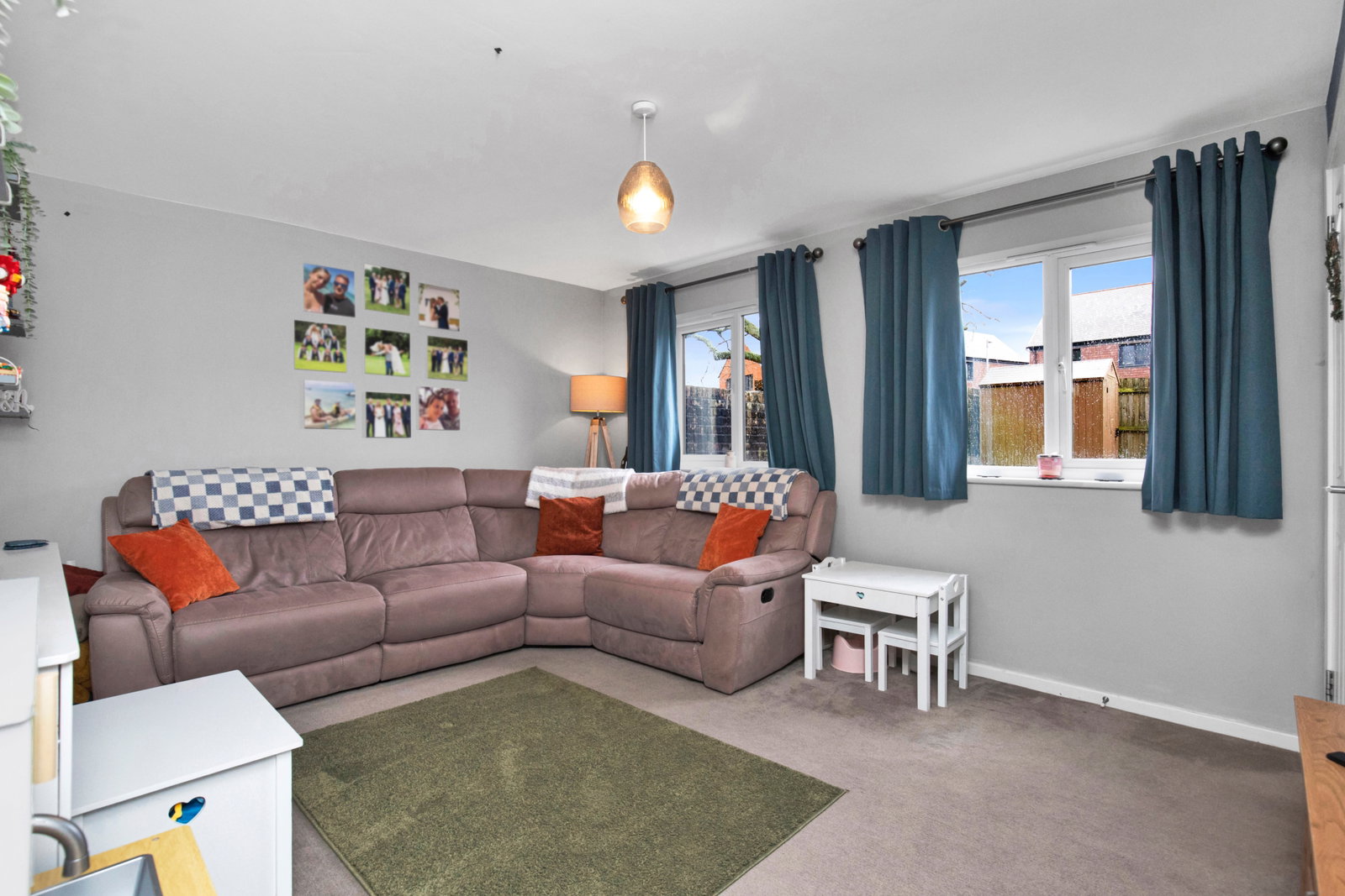 End Of Terrace House in Bordon