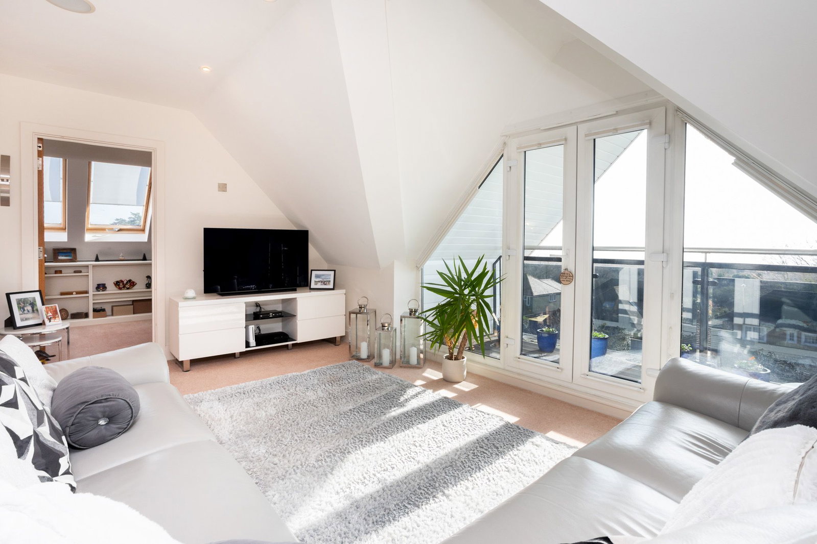Penthouse in Hythe