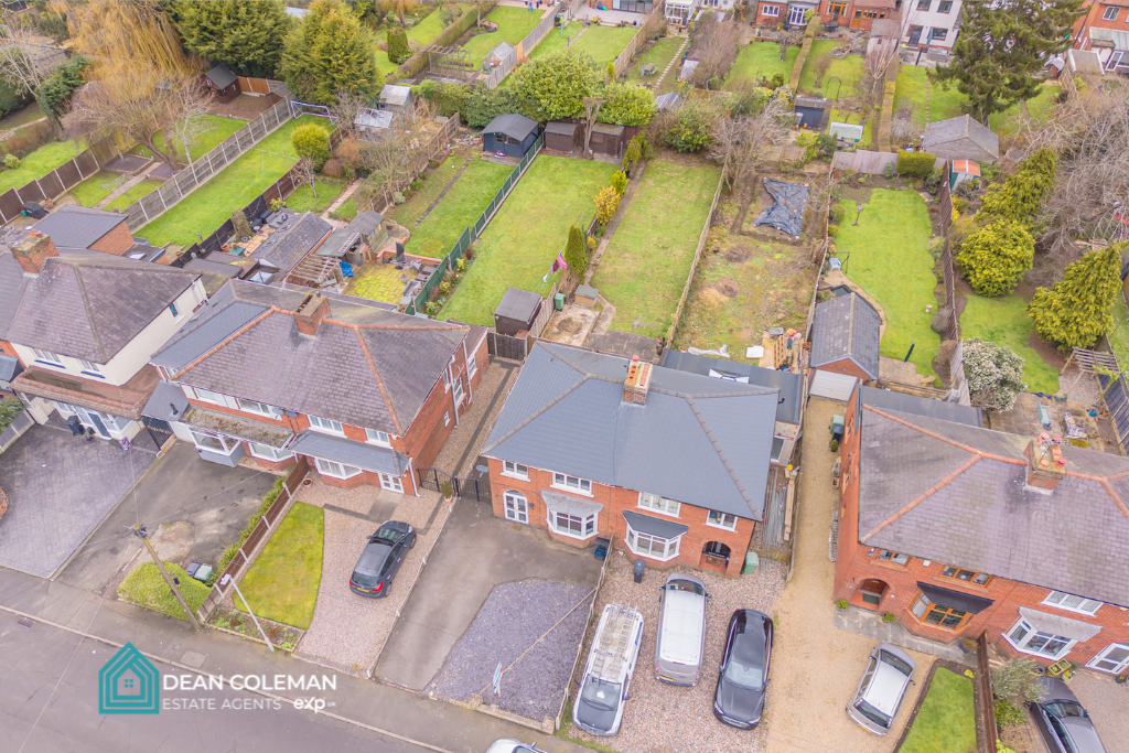 Semi Detached House in Halesowen