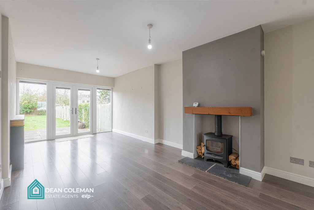 Semi Detached House in Halesowen