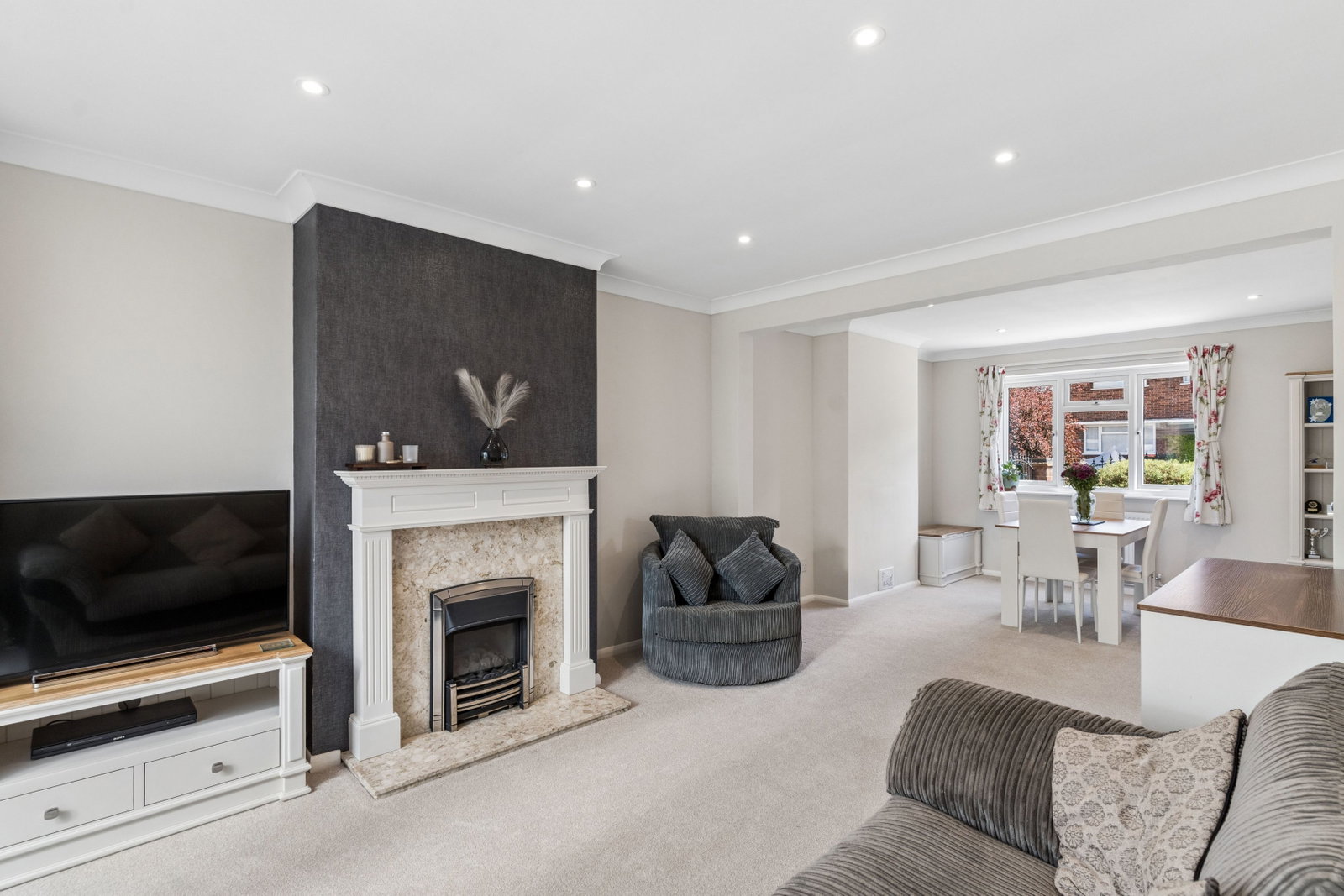 Semi Detached House in Dunstable