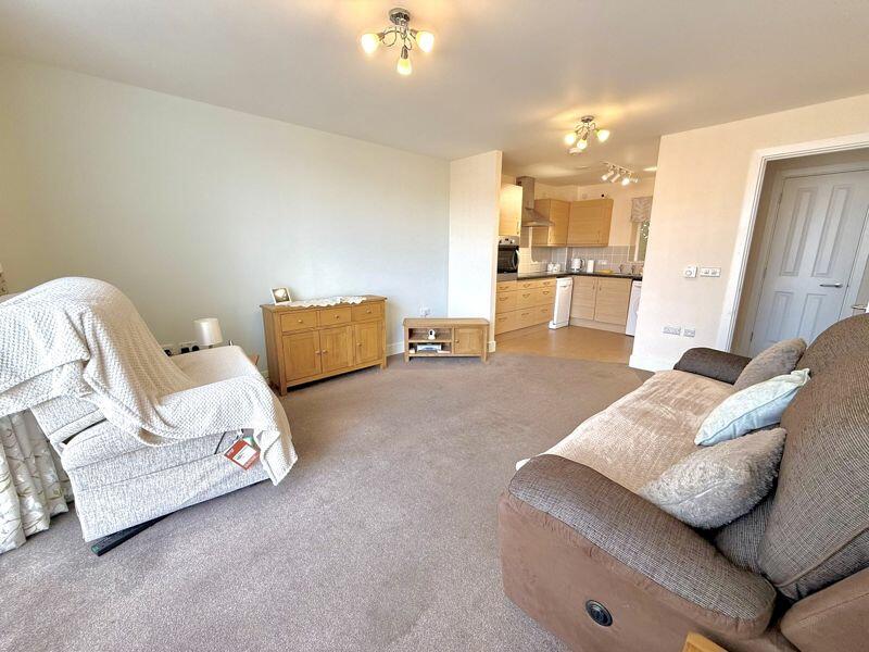Retirement in Dunstable