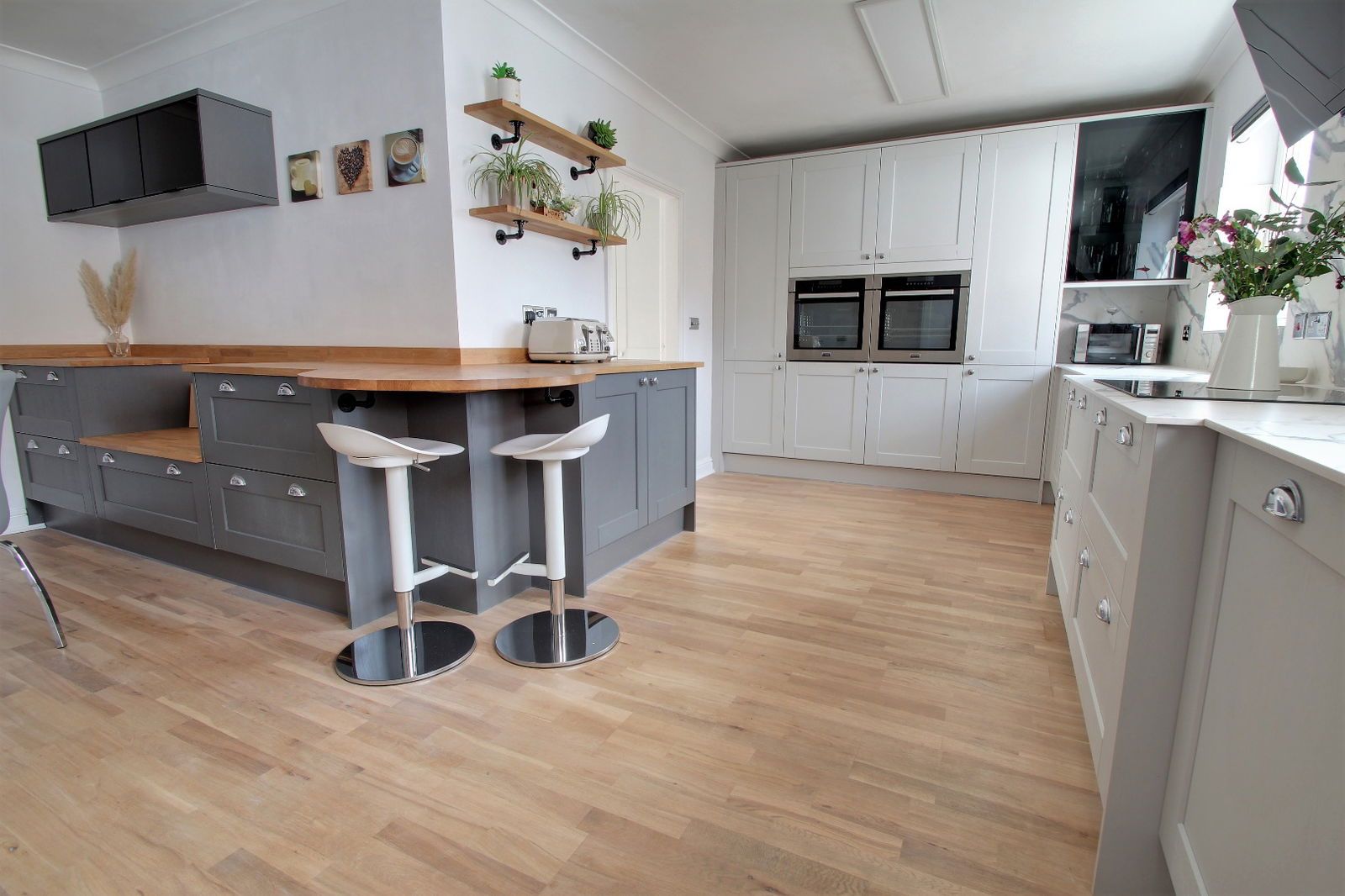 Detached House in Sheffield