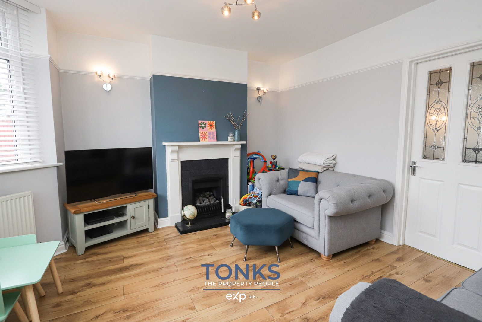 Semi Detached House in Oldbury